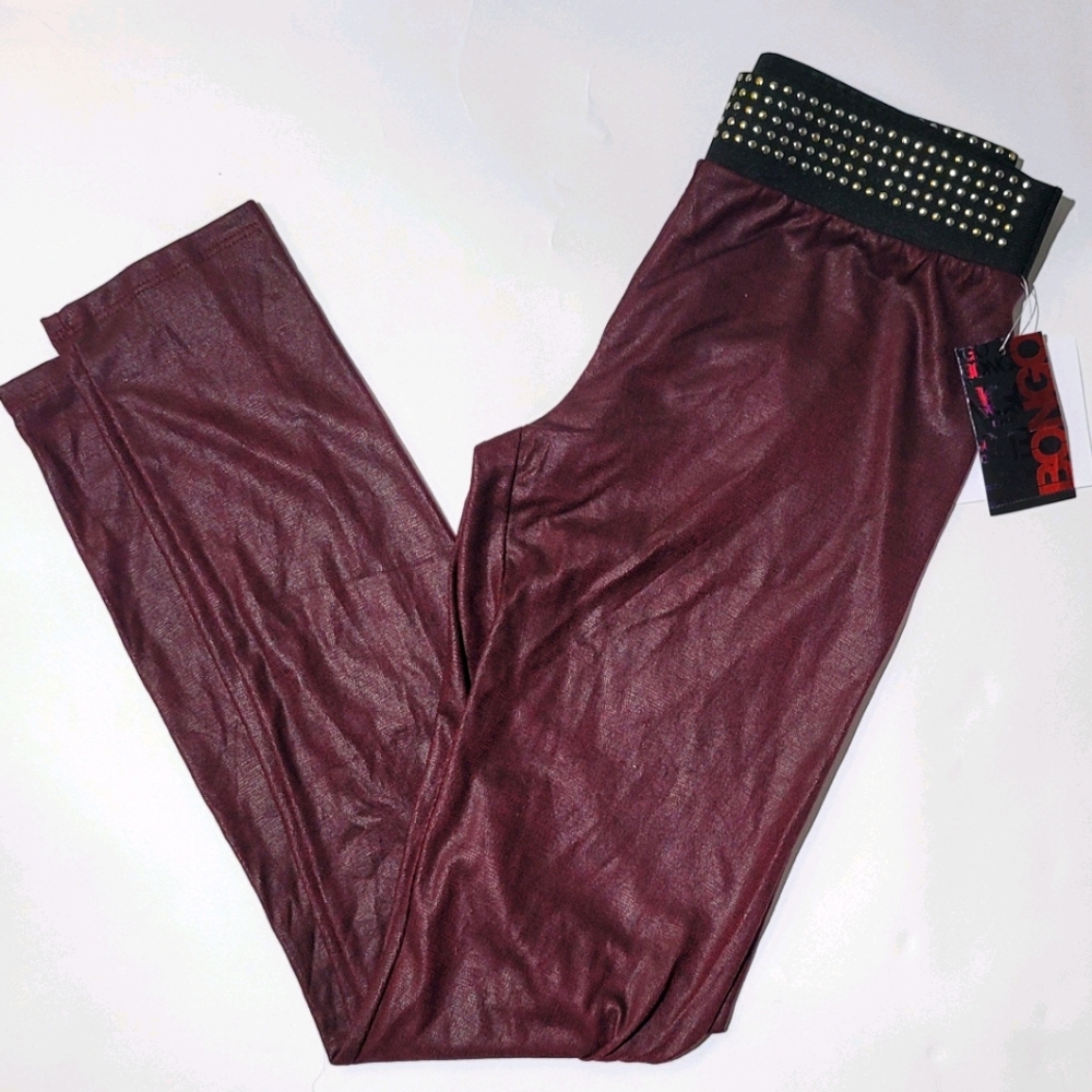 Maroon leggings